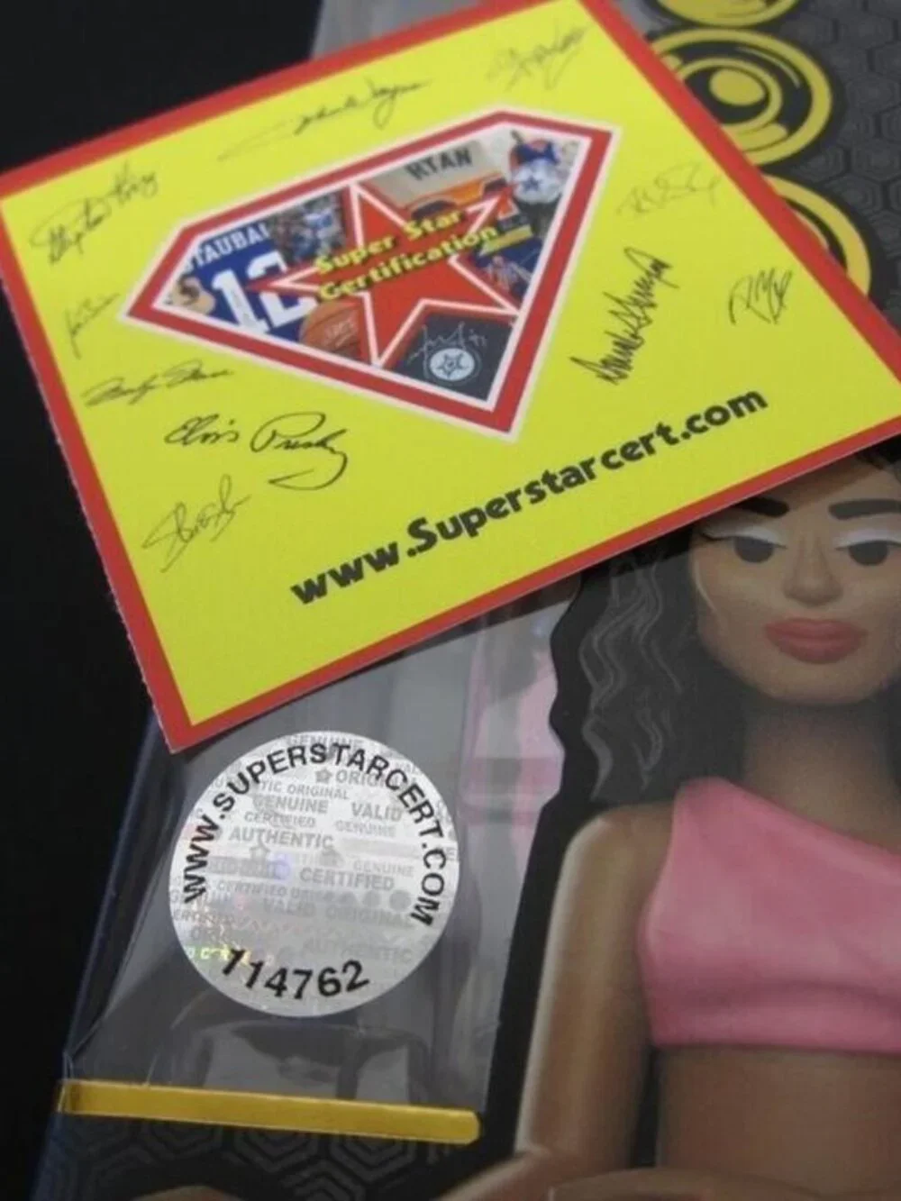Chilli (Rozonda Thomas) signed Funko Gold Premium Vinyl Figure TLC 5" w/COA - Picture 2 of 2